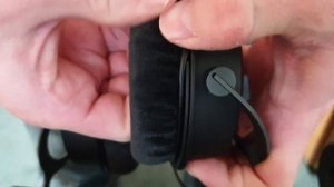 Beyerdynamic 1990 PRO Changing Ear Pads How To Video