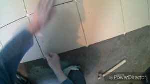 Укладка очень неровной кривой плитки нет угла 90°  нет плоскости Процесс работы. Часть-3