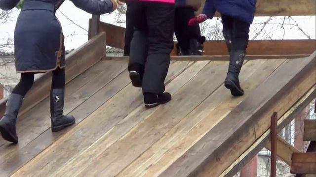 Фрагмент новогоднего представления 2015-2016 г. смотреть онлайн