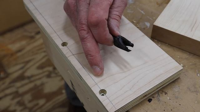 How to Use a Countersink Drill Bit & Plug Cutter Set - Basic Woodworking смотреть онлайн