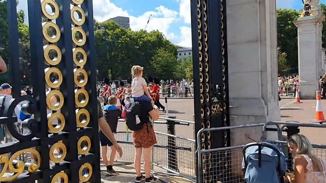 A Visit To Buckingham Palace Before Queen's Death| Big Ben| London Landmarks