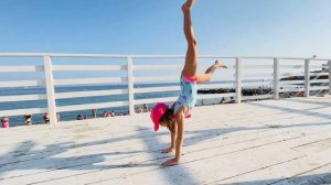 Как легко научиться делать колесо