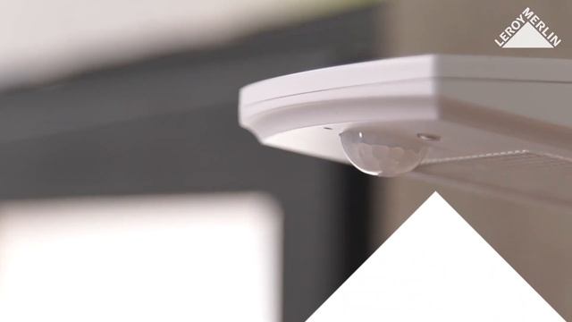 Cómo Funciona El Aplique Solar Arte Nízar - LEROY MERLIN