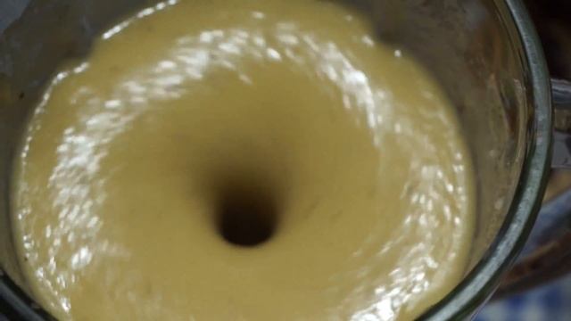 Fruit Vortex in a Blender (Heinner HBL-550S) смотреть онлайн