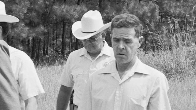 Serial Killer Documentary: Henry Lee Lucas (The Confession Killer) смотреть онлайн