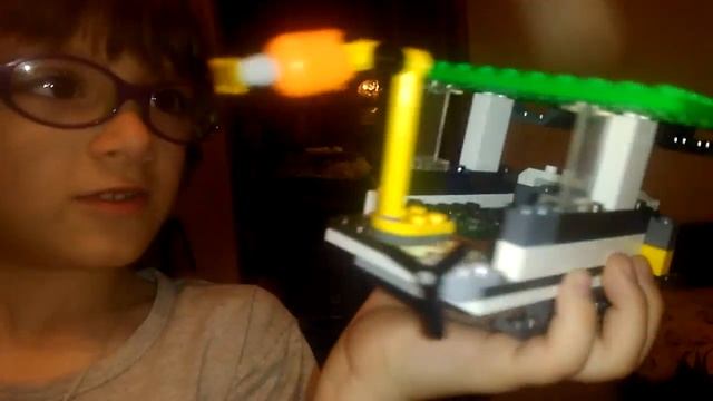 ЛЕТАЮЩИЙ СНЕГОХОД ИЗ LEGO