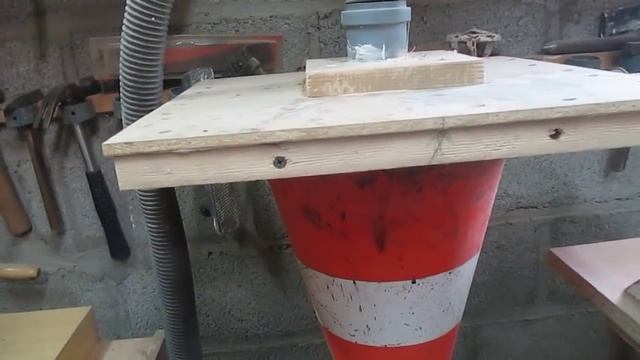 Самодельный циклон для столярной мастерской смотреть онлайн