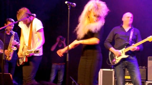 Ziggy Played Guitar - All the young Dudes (David Bowie) смотреть онлайн
