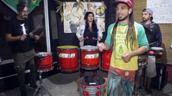 SAMBA REGGAE( Estilo reggae baiano)
