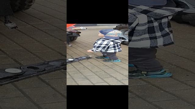 Юный тракторист)