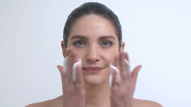ОЧИЩАЮЩИЙ МИЦЕЛЛЯРНЫЙ ЛОСЬОН смотреть онлайн
