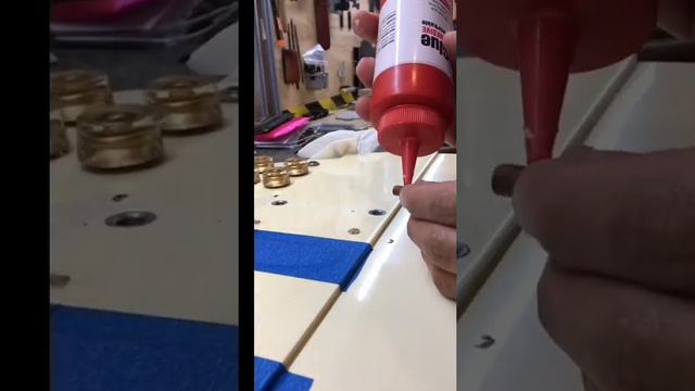 Cambio de Puente Tune-O-Matic en Gibson Firebird смотреть онлайн