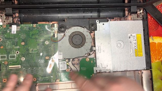 ASUS X540L. Разбор и частичный UPgrade