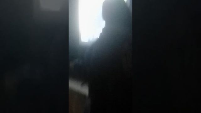Спортсмены которые катаются на санях. В актовом зале. смотреть онлайн