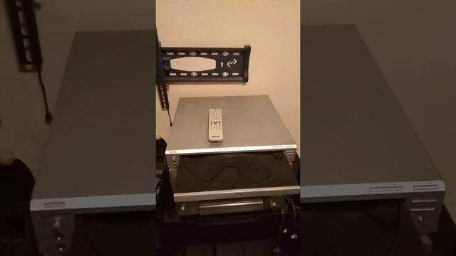 Sony DVP-NC66K (CD, DVD, MP3 проигрыватель) смотреть онлайн