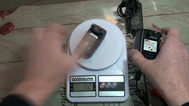 Как выбрать блок питания 12 вольт с помощью кухонных весов! Адаптер для Триколор. смотреть онлайн