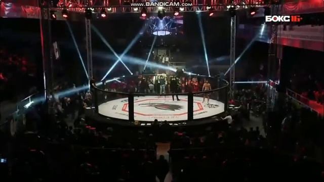 БОКС И БОРЬБА смотреть онлайн
