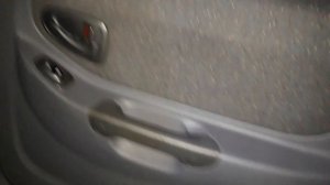 СЗАДИ ЧТО-ТО ДРЕБЕЗЖИТ??? ХУНДАЙ АКЦЕНТ 2