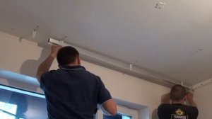 Закарнизная ниша в натяжном потолке | ЗАКАРНИЗКА БП40