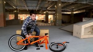 Как собрать велосипед из коробки (BMX комплит) | Школа BMX Online #45 [Дима Гордей 2015]