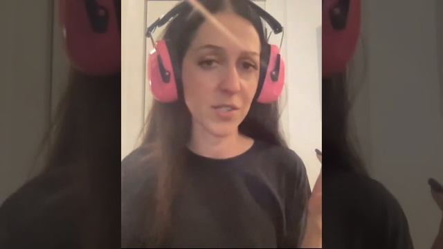 Product Review @everydayeducate Earmuff #noisecancelingheadphones смотреть онлайн