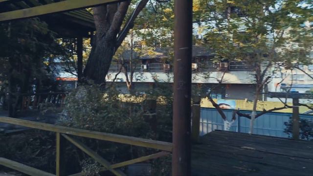 China Street Vlog 手机街拍三星堆故里 大隐于市的秘密花园 (2021 4K 街景) смотреть онлайн