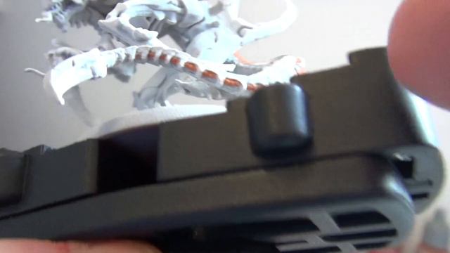 Peinture - Zombicide Invaders : Shadow Abomination смотреть онлайн