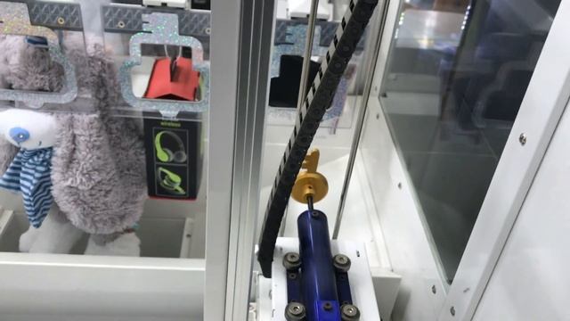 ГЛЮК В ИГРОВОМ АВТОМАТЕ KEY MASTER Я В ПЛЮСЕ, ИГРАЮ В АВТОМАТ ХВАТАЙКА смотреть онлайн