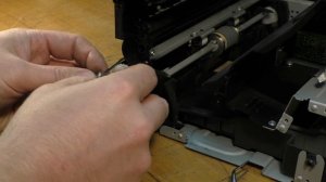 Samsung SCX-3200 - забирает два листа бумаги, щелкает лотком