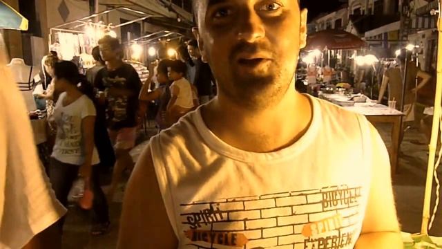 Как мы кузнечиков ели в Тайланде смотреть онлайн