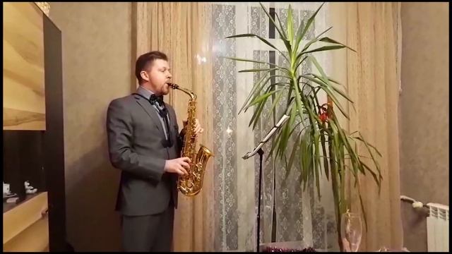 My progress in playing saxophone after 2 years. Мой прогресс игры на саксофоне спустя 2 года. смотреть онлайн