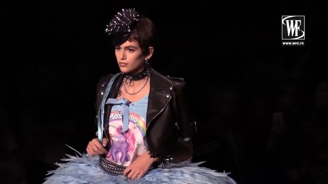 Moschino Весна/Лето 2018 Неделя Моды в Милане смотреть онлайн