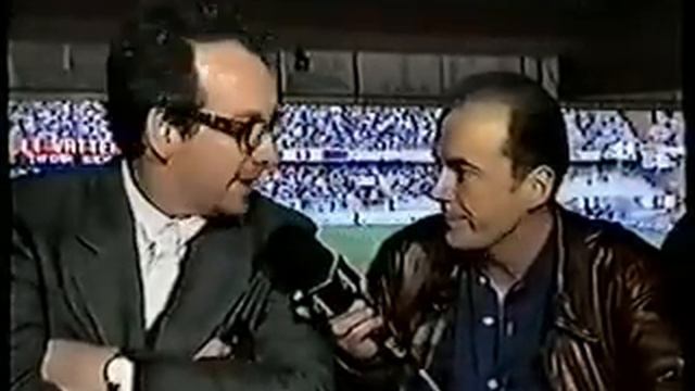 Football Italia with Elvis Costello смотреть онлайн