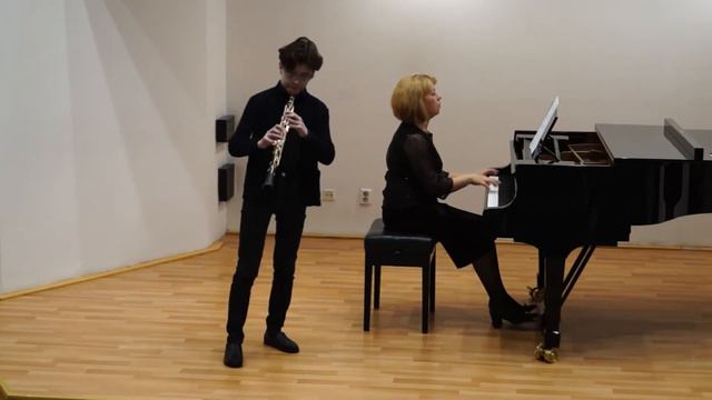 Пискунов Даниил гобой, Седых НС ф-но, Л. Книппер - Концертный Этюд № 2 смотреть онлайн