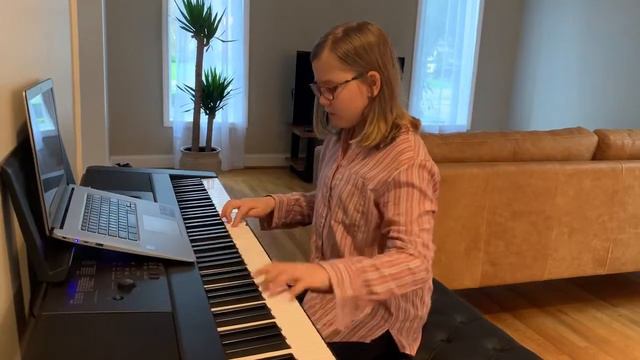 Пусть бегут неуклюже... и Waltz on C minor by Myra Brooks-Turner смотреть онлайн