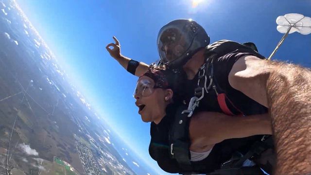 Happy Birthday skydiving in Southwest Florida 🎊🎉🎁 смотреть онлайн