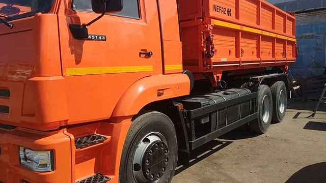 Кто успеет забрать последний прицеп сельхозный? смотреть онлайн