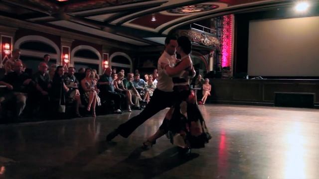 Alex and Sandra Promo Short.m4v смотреть онлайн