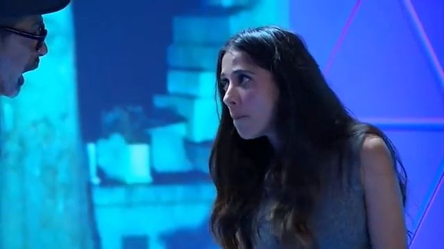 EN OTRA CLAVE | Lo que ocultaba la pared смотреть онлайн