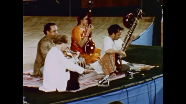 Ravi Shankar and Yehudi Menuhin смотреть онлайн
