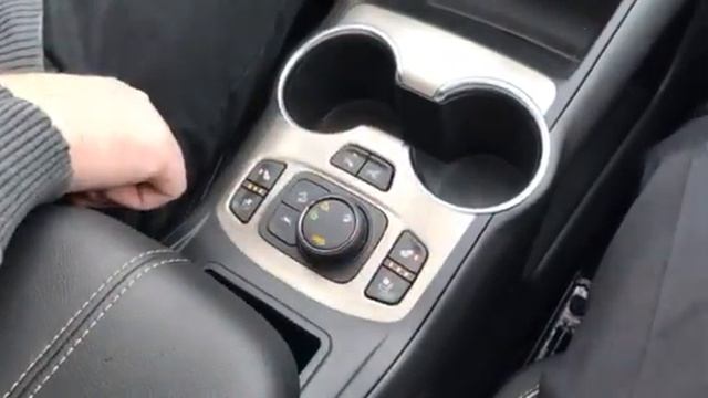 CAR TIPS WITH THE CAR GUYS! GMC Terrain Traction Select System смотреть онлайн