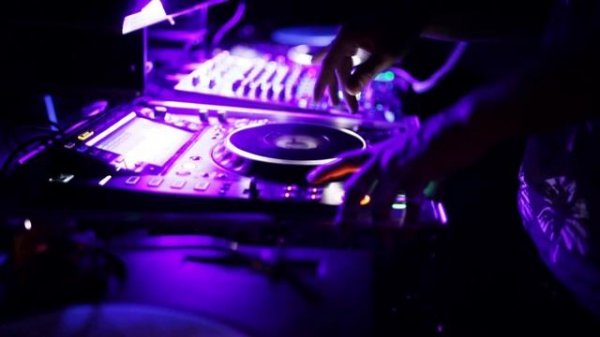 DJ AGNI - SUPREME TRACK