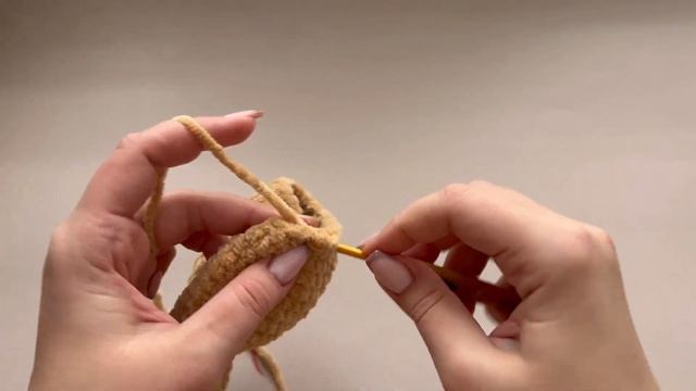 Мишка с сердечком крючком? | простой мастер-класс для начинающих смотреть онлайн