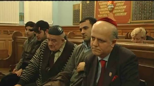 ЕВРЕИ! ВСЕ НА ВЫБОРЫ. ЧУРОВ В СИНАГОГЕ смотреть онлайн