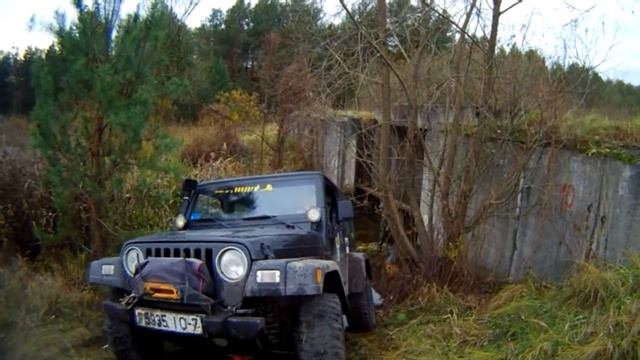 18+ туристы в бермудском треугольнике день1 смотреть онлайн