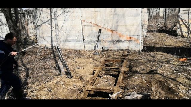 Копаем рамы от грузовой техники тяжелый коп нарыли 2 машины смотреть онлайн