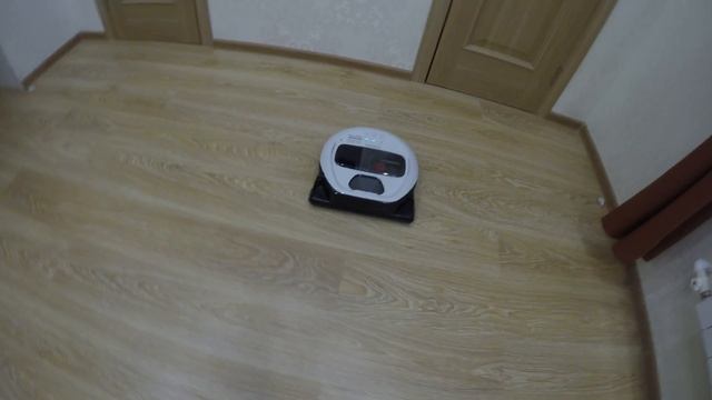 Робот-пылесос SAMSUNG SR10M7010UW в Работе! смотреть онлайн