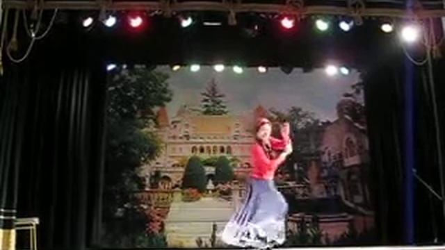 Sevillana con abanico. Flamenco at 'Arda&Arta' смотреть онлайн