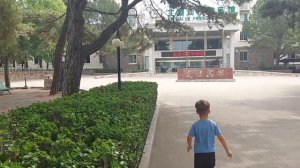 Отель «Дружба», мини обзор территории при въезде. Байдайхэ, Китай
