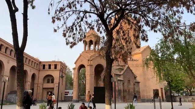 Ереван. Армения | Цветущий апрель 2022 ? смотреть онлайн